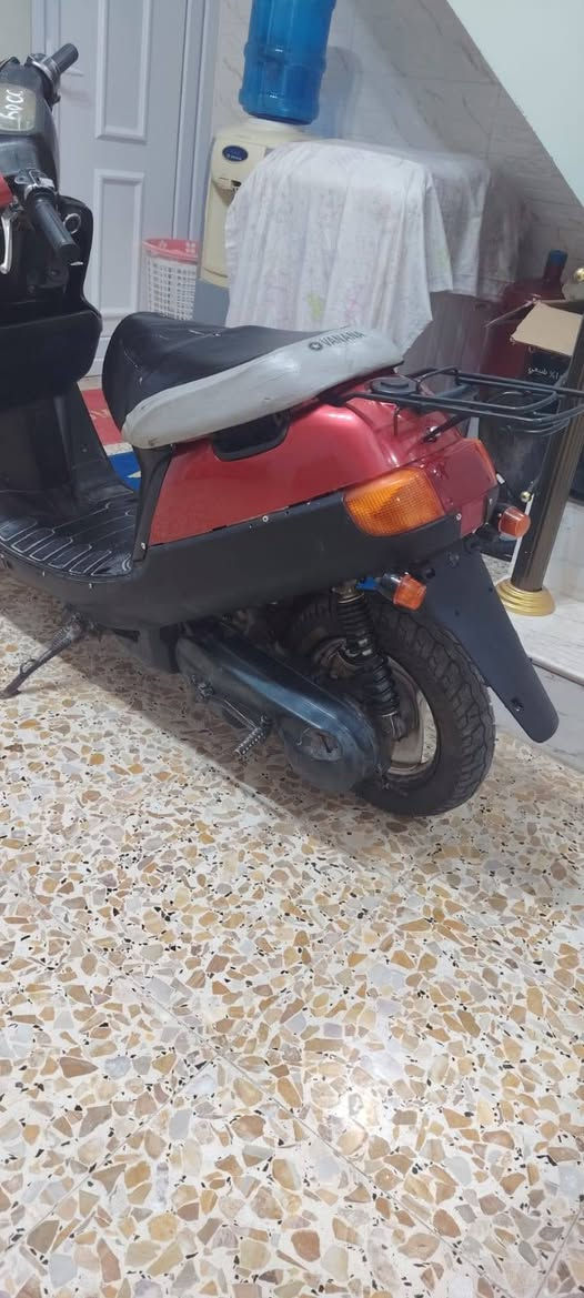 السلام عليكم 
دراجة بطة ياباني محرك مامفتوح هندر سلف بصمة تشغيل عن بعد حماية سرقة ترايك للحلة كهربائيات بلاد ماناقصها برغي ، ٢٠٠ قفل زايدة بالبيت يشهد ما نطلع بالسنه حسنه بيها كلها سيارات كربلاء ***********
