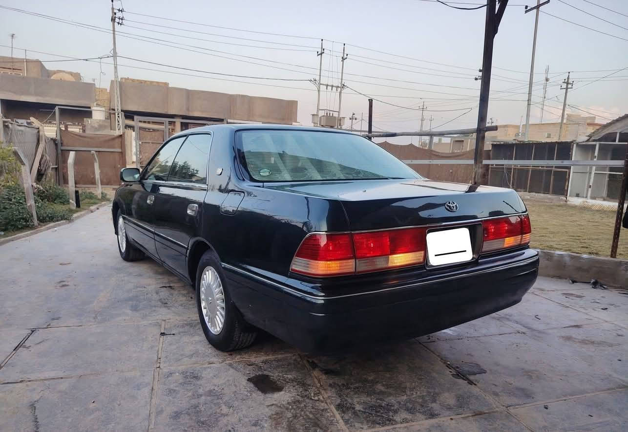 للبيع سيارة راس الثور 
-موديل 1996
-رقم بغداد دولي جديد (باسم راعيها مباشر) 
-تبريد شغال ثلج 
-مكينه وكير ومحرك جديد ومكفولات 
-مكفوله نقل جثه والاصوليات والكَلبه والكص (فقط جاملغ خلفي مبدل)
-تخم تاير جديد وكهربائيات ودواخل كلها جاهزه
-مكان السياره النجف الاشرف
-بقية التفاصيل كاملة تواصل مع صاحب السياره ***********

بيع وشراء سيارات العراق
