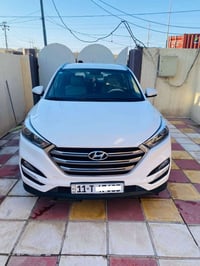 للبيع توسان خليجي موديل ٢٠١٨ رقم بغداد ماشيه ٨١ ألف كفاله عامه من الصب...