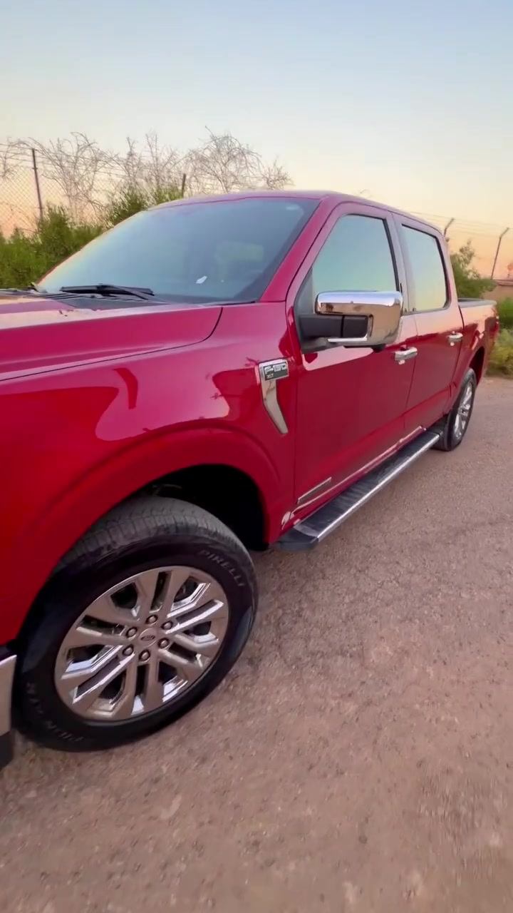 السلام عليكم شباب فورد F150  XLT موديل 2024 
دخول جديد مرقمه اربيل بسمي ثاني يوم تحويل مباشر

    2024 Ford F-150 Xlt en Venta en San Antonio, 

حجم المحرك : 3.5  (6 سلندر ) هايبرد 

المسافه المقطوعه : 14 الف ميل

ضرر السياره : صبغ بيبان 2 صفحت اليمين نفسهن مصلحات

حالة الايرباك : برده + كشن

#المواصفات
 
بصمه

خمس كامرات

رادارات 360

سته سلندر تون تيربو

430حصان

ردرات مخرج كهرباء 

شاشه كبيره

كير تعليك

ويل كروم

باب طويل بدي قصير

بعد بيه هواي مواصفات

السعر : 338$و بيه مجال

مكان السياره بغداد الزعفرانيه للاستفسار اكثر اتصل
بيه وات ساب ☎️*********** و تحياتي للجميع
