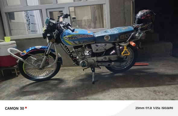 السلام عليكم  للبيع ماطور سولنك موديل 2023 محرك كبس ما مفتوح كهربايات كله شقاله  اوياله مصطره نشاط فول  منفيس موجود  مكاني ملا عبدلله  السعر 575 او هاذه رقمي ***********
