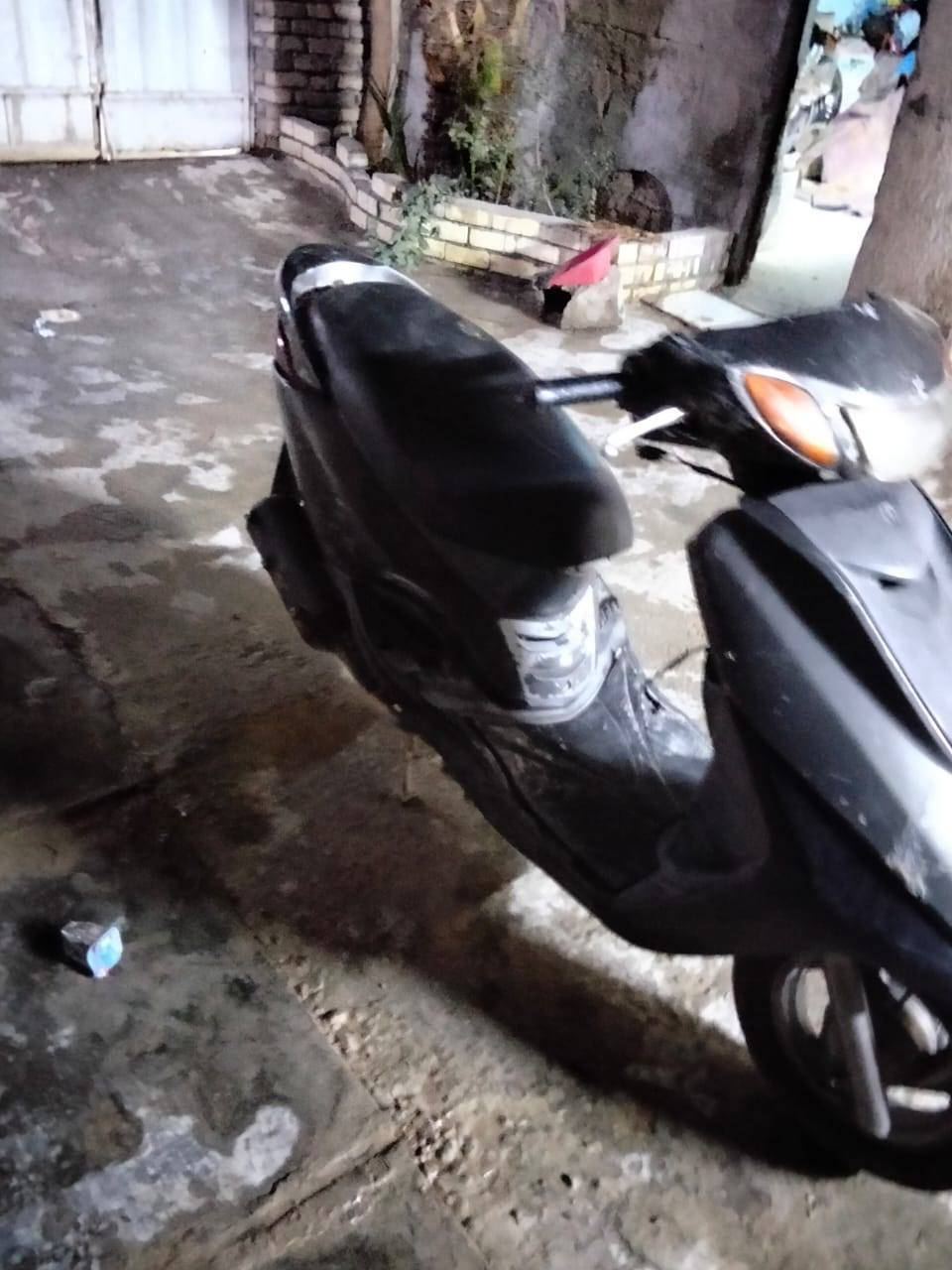 السلام عليكم 

دراجة بريز للبيع  (دراجة مكفولة ) نقص كفرات 
مكاني المشتل ***********
