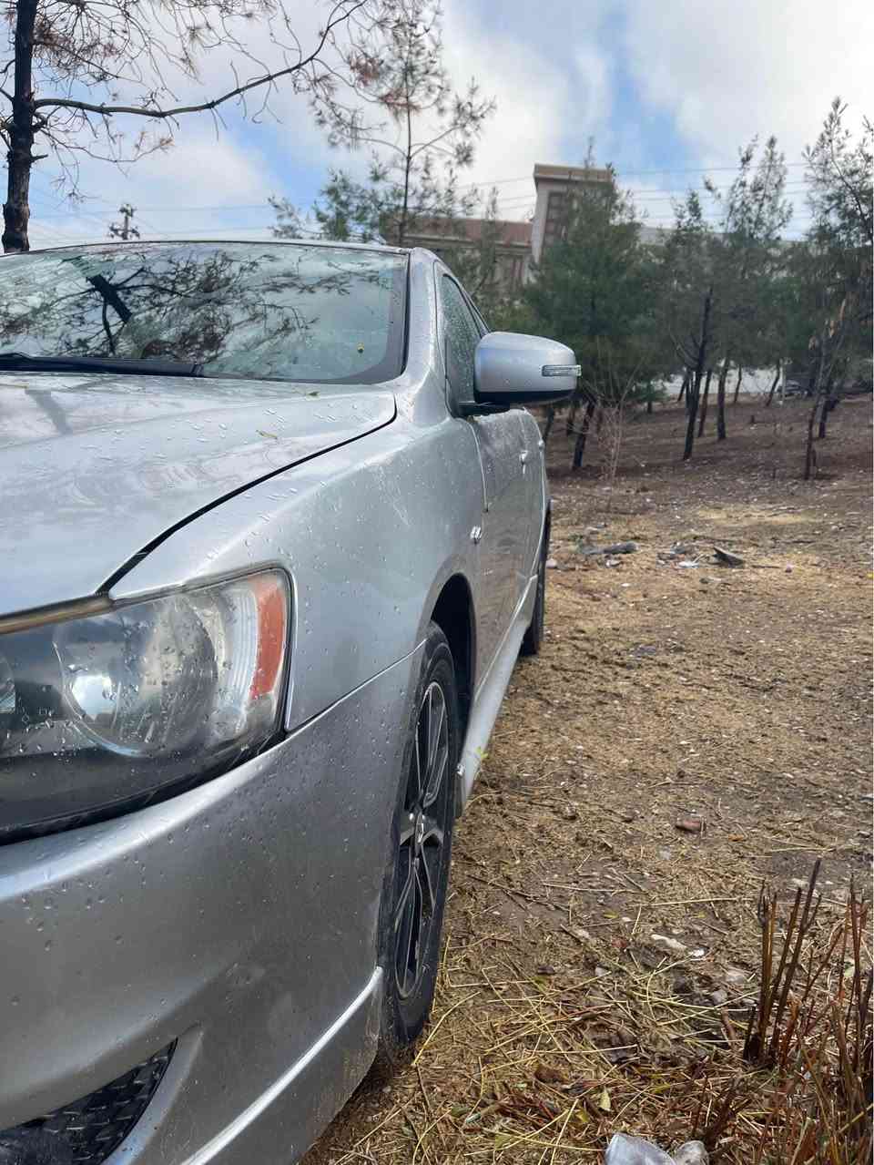 بۆیاخ/ دوو پارچە و دوو پەڵە  
مەکینە و گێڕ بە شەرت 
سەیارەیەکی گەنجانە و تابڵێی پڕ موتعە
٩٩$ گەڵاو معامەلەیەکی برایانە
*********** السليمانية, العراق
