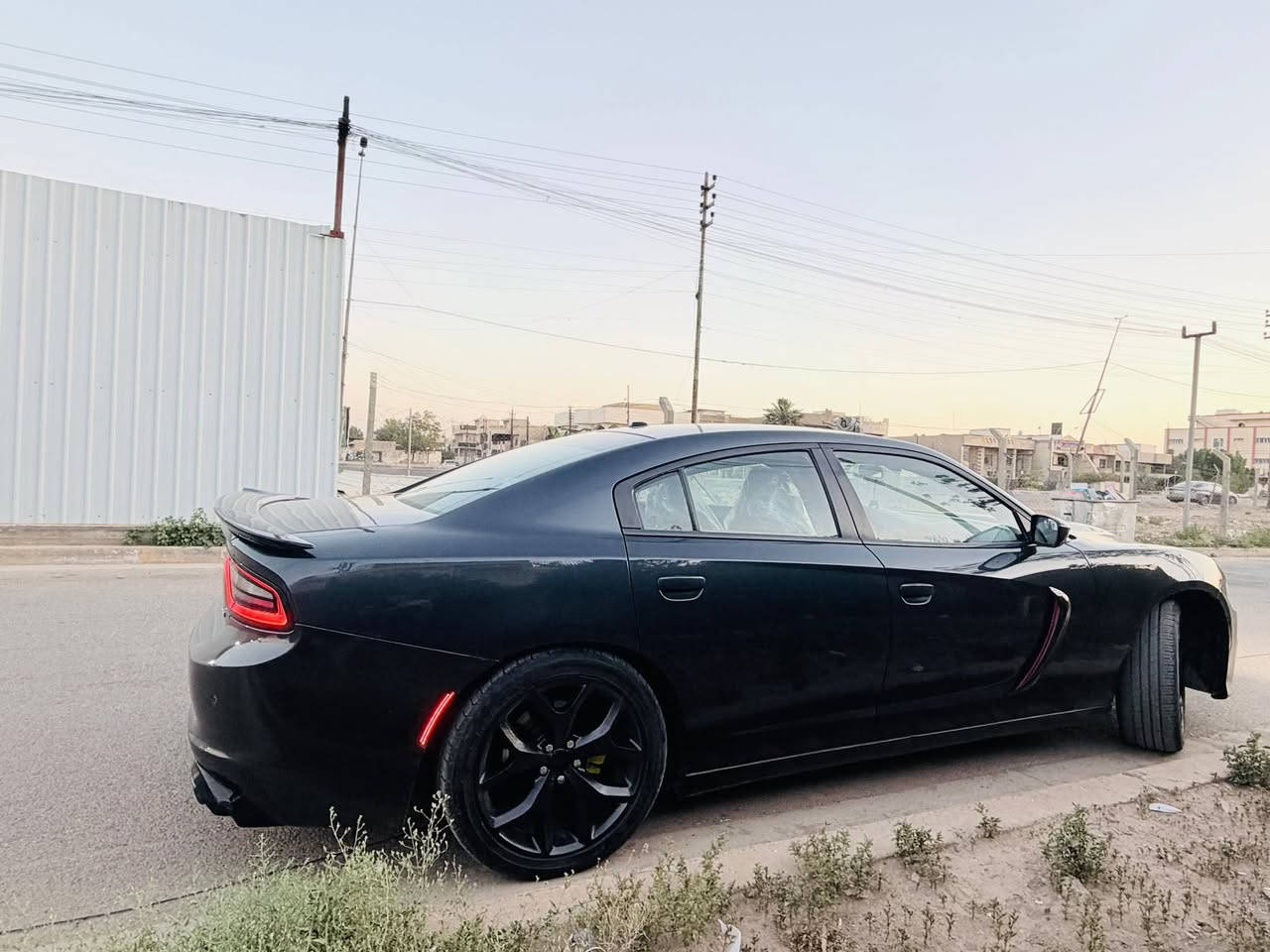 جارجر 2019 SXT فول مواصفات عدا الفتحة
( بصمة تشغيل وأبواب ـ كشنات جلد وكهرباء - حساسات وكامرة خلفية - شاشة كار بلي - كير طيارة وبقية مواصفات الجارجر )
كير محرك صدر تبريد تايرات جدد
سيارة جديدة جدا
رقم بغداد الجديد 
صبغ قطعتين بنيد وجاملغ وجاملغ كلير بدون دواخل 
شواصي ولغود مكفولة
السعر 177 ورقة 
العنوان بغداد السيدية
للاتصال *********** اتصال وواتس
غير متواجد ع النت
