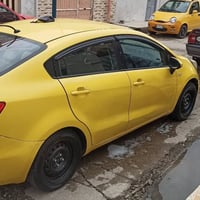 كيه ريو 2013 محرك معمر صارله سنه  الضرر جاملغ جهة اليمين  وبيها طخات خ...