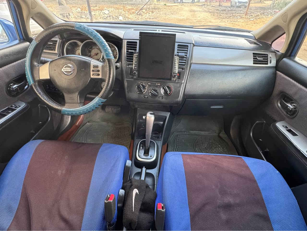 السلام عليكم فيرسا موديل 2008 محرك ١٨٠٠ تبريد نظيفه بمعنى الكلمه   باسم أبنيه أستخدام شخصي تحويل مباشر رايده 55 ورقه مكللف مكللف بل النشر الشراي يتصل *********** بغداد, العراق
