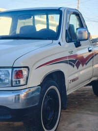 ٢٠٠٥ • كامل المواصفات • محرك ستندر