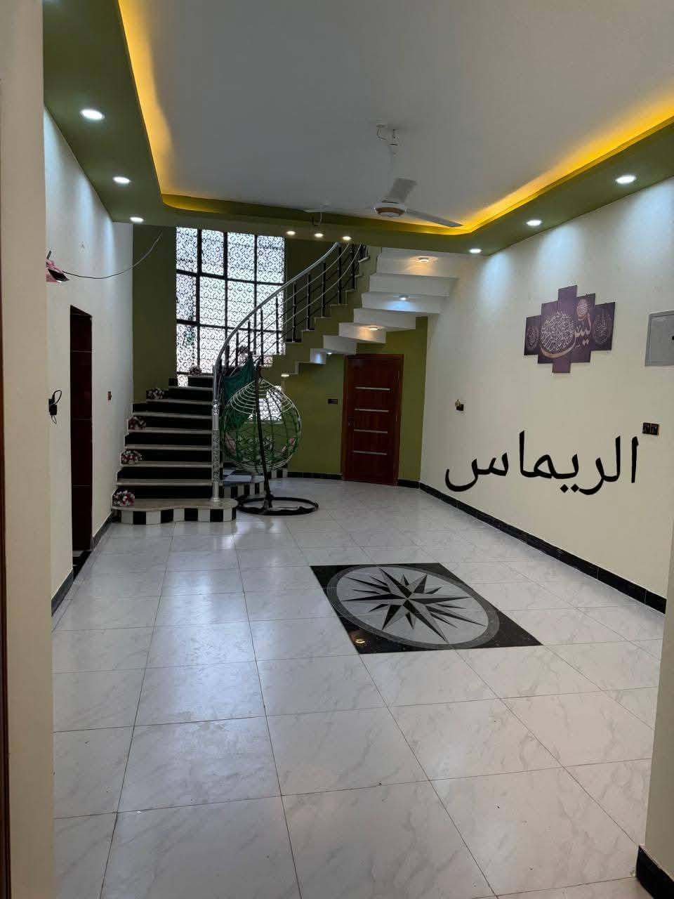 أعلان رقم (١١٠١)
(تابع الصفحة وكن معنا) 

🌺اللهم صل على محمد وال محمد 🌺
👈عرض اليوم لدى مكتبنا 👉
-----------.
بيت طابو بستنه إقرار محكمة بناء حديث وبناء ممتاز  مقابل تربيه المثنى ومجاور ملعب السماوة الاولمبي 
قريب جدآ الى شارع بغداد الرئسيي .
.............
المساحة / ٤٥٠ م واجهة (١٥م)
يحتوي على طابقين 
🌹الاول 
(البراني ٩م/غرفتين ٤*٥/ وصاله و٦*٤/
مطبخ ٤م و٣٠سم
صحيات داخليه و خارجيه / ومناور /حديقه ١٤٠ م وكراج عرض ٤متر وطول ١٤)
............
🌹 الثاني
(غرفتين وصاله و صحيات )
...............
 👈 السعر/ ١٦٥ وبي مجال بسيط  
ــــــــــــــــــــــــــــــ

عمولة المكتب من السعر الكلي 
١% من البائع
١%من المشتري 

للاطلاع على عروضنا باستمرار اضغط على االرابط ادناه وكن ز👈⭐بون مقرب👇 وادعوا اصدقائك  https://www.facebook.com/share/QyfeNk5moeNRhhwa/?mibextid
الاتصال على الارقام التاليه 
***********
***********
🌹عنوان المكتب 🌹شارع بغداد مجاور ملعب السماوة الاولمبي و قرب مدرسة اوروك ومشتل النخيل وشركة (كي دي دي)
