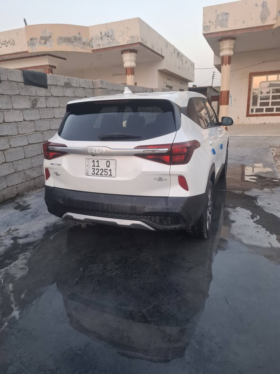 كيا سيلتوز 2023
محرك ٢٠٠٠ دوش
ماشية ٣٩٠٠٠ حقيقي
تحويل مباشر
تخم تاير جديد_تبريد شغال مكفول سيارة جاهزة من كلشي
سنوية بأسمي
مكان السيارة بغداد _التاجي_منشأة نصر
***********_***********
