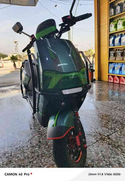 سلام عليكم درجة شحن البيع الدراجة جديدة مواصفات الدرجة ٤ سرعات ٦ بطاريات السعر على الخاص ***********
