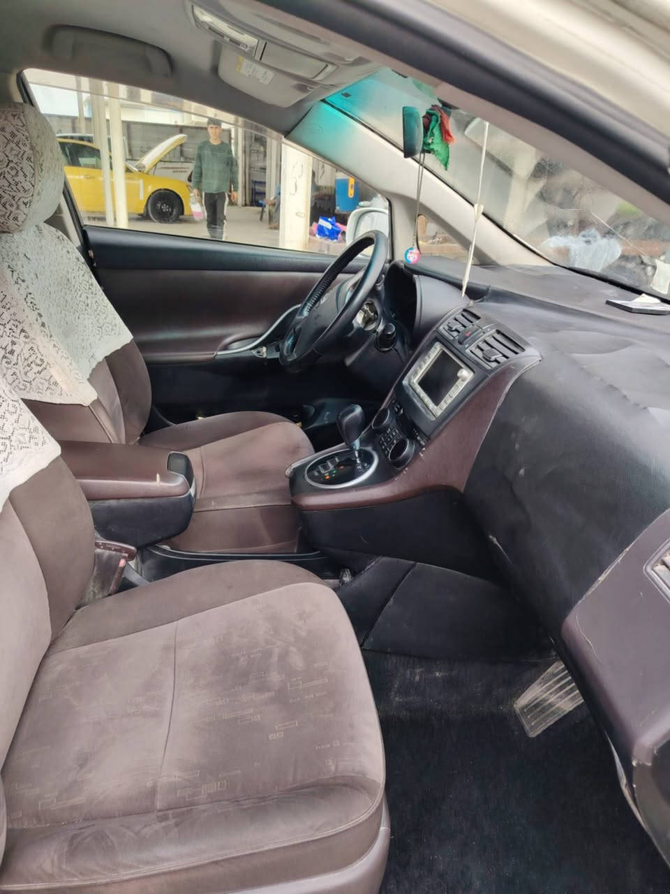 السلام عليكم سياره مارك زيو موديل 2013 مكينه وكير وحداده جديد تواير جديده السياره جاهزه علا الخر تبربد خير من الله السياره ادوات 
رقم الهاتف (***********)
