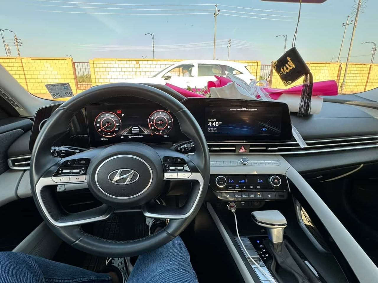 النترا 2023 لمتدد فول السيارة باسمي تحويل ثاني يوم او وكاله حادثهة جاملخ امامي جهة السايق مبدل نفس اللون السيارة كلهة بدون صبغ مكفوله كفاله عامه من الصبغ والتكحيل السعر 160 
السيارة مكانها اربيل ***********
