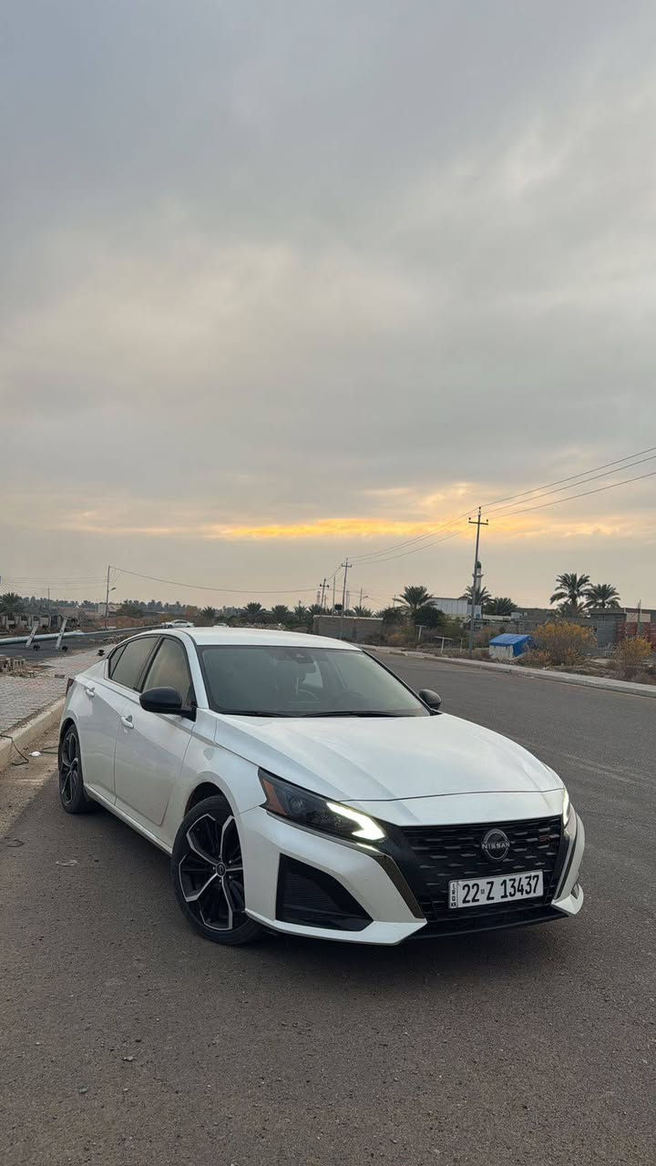 السلام عليكم 
التيما 2023 كلها بالشرط بعدها وكاله ما مفتوح بيها برغي تشغيل بصمه رادارات تشغيل عن بعد ماشيه 40 الف كم مواصفات sr رقم جديد هزه جديده باسم صاحبها الي راكبها شرط التحويل والضرر مثل ما موضح بالسونار للاستفسار على رقم صاحبها 
‏‪***********‬‏
‏‪***********‬‏
