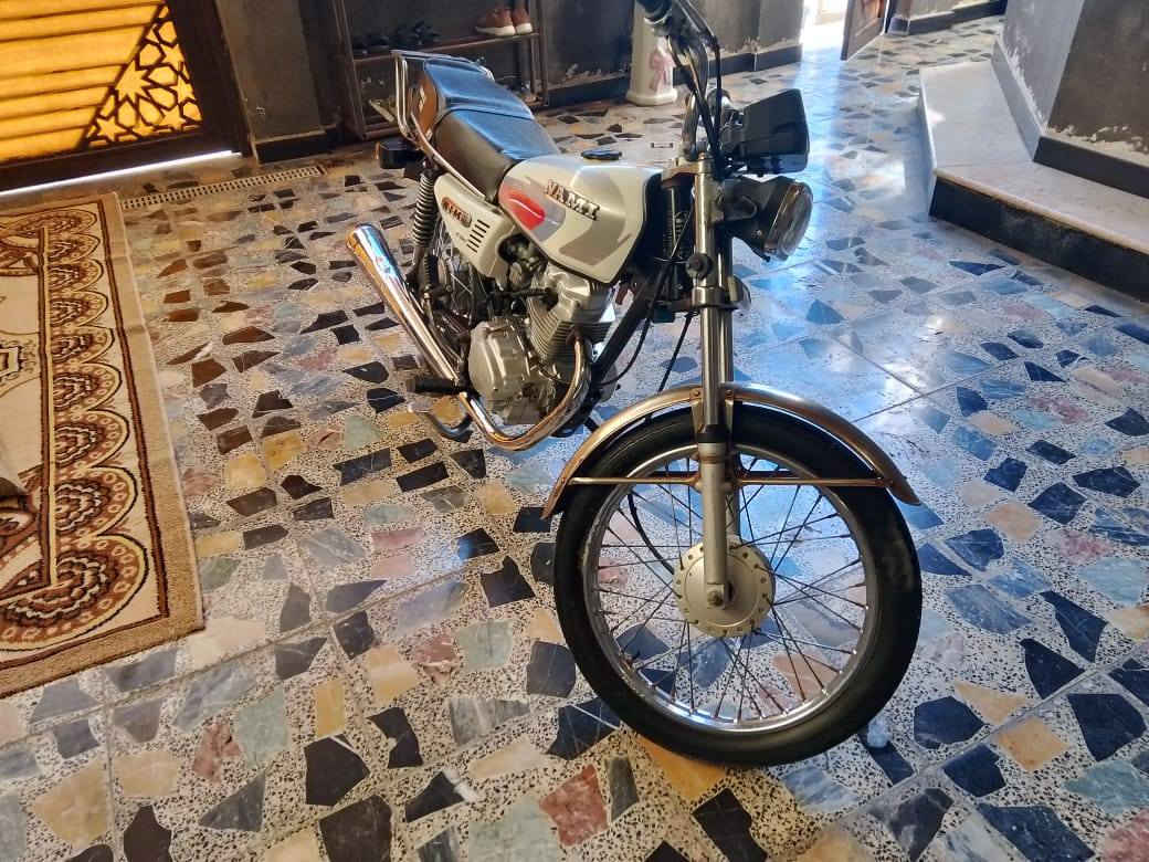 السلام عليكم دراجه للبيع نامه برو اوراق موديل 2021 السعر 700 العنوان البصره ياسين خريبط***********
