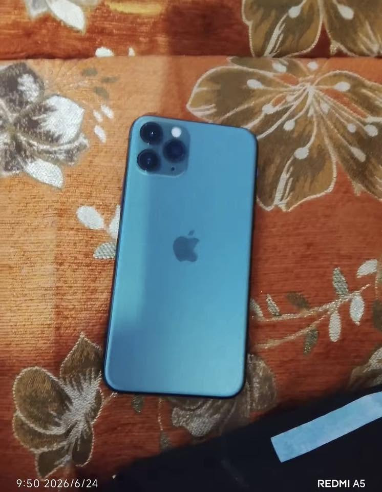 ايفون ١١ برو⭐️
ذاكره ٢٥٦📱

بطاريه ٧٦ اصليه ما مستبدله🔋

كامرات فول نضافه 100%100 🔋

شاشه اصليه مستبدله شرط 🔋

سعر ٢٦٠


**إذا كنت صاحب هذا الإعلان وتريد حذفه لأي سبب، رجاءا أرسل رسالة إلى الدعم الفني**