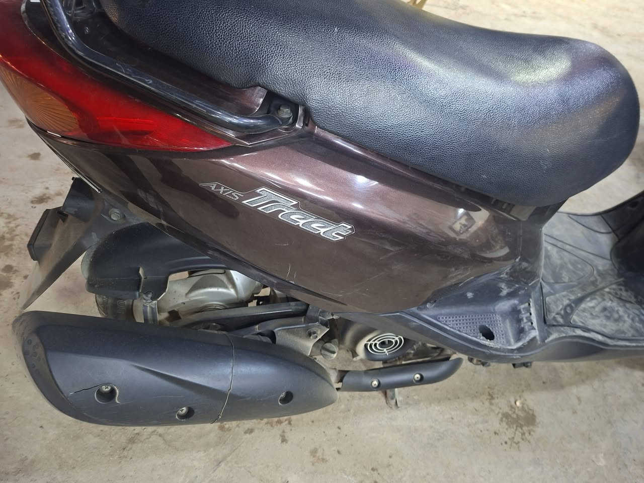 سلام عليكم الدراجه لبيع اي نقص مابيه الدراجه رنبه مكاني الكاظميه السعر خاص ***********
