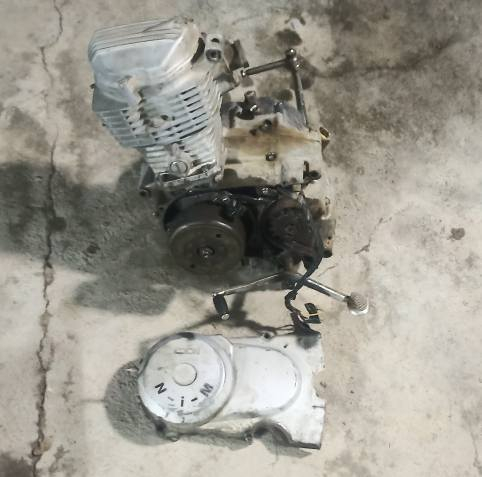 السلام عليكم  
محرك 18 ارشه للبيع بيه بس الجبنه مال الااكرايم شفت المحرك شغال ابيعه كوم حديد 
وكزوز صوت 2


**إذا كنت صاحب هذا الإعلان وتريد حذفه لأي سبب، رجاءا أرسل رسالة إلى الدعم الفني**