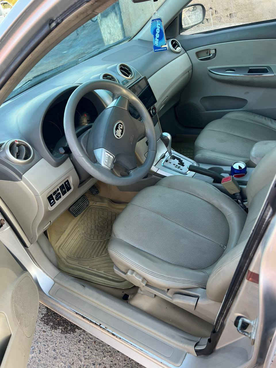 السلام عليكم بي واي دي موديل 16 جي 3 . بسمي رقم جديد. سنوية لغاية 2030 . السعر 55. . وبيها مجال. المكان ميسان..*********** .
