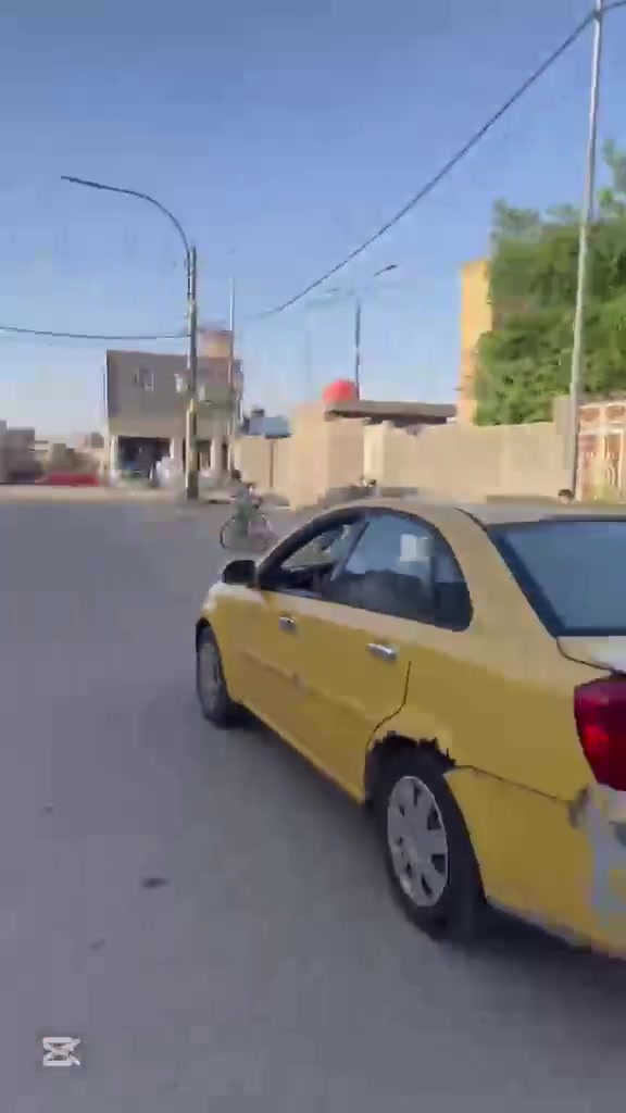 يالله
دار زراعي ،مساحته ١٠٠ متر تقربيا 
حي العسكري شارع المركز قرب ع سادين الملعب 
للاستفسار 
*********** سيد جاسم 
*********** حسين العبساوي
