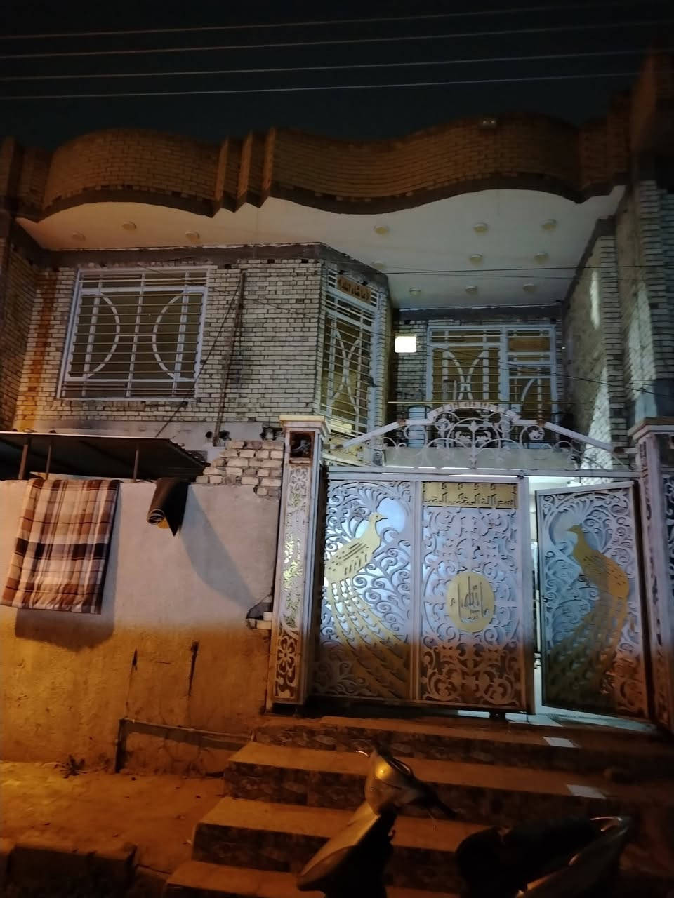 بيت 200متر بحي القاهره الثانيه قرب عداديه الصناعه ميسان الرقم
***********
