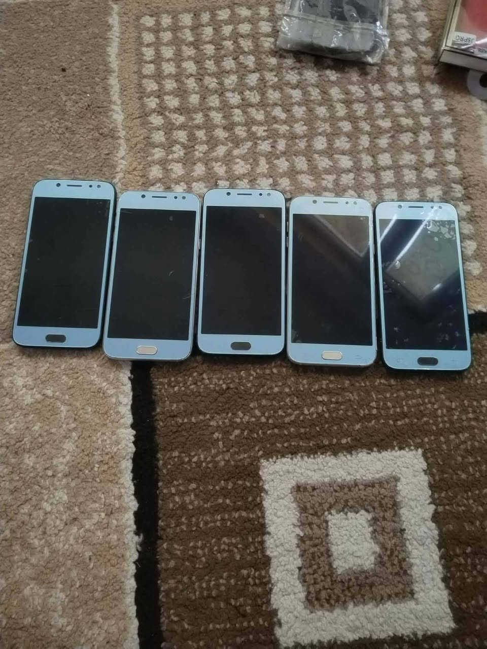 أقره المنشور و راسلني خاص للطلب
السلام عليكم 
كلاكسي بسعر النوكيا
بسبب صعود اسعار الاجهزه 
عرض اخر اربع قطع
كلاكسي J5 pro أحدث اصدار بل J5
ذاكره 16 و ذاكره 32 بسعر شوي اعله 
بصمه اصبع
اندرويد حديث يشغل جميع البرامج بشرط 
و دبل سيم كارت
و عربي شرق أوسط
و كامره جميله جدا
و شاشه أوليد
نضافه الاجهزه 90%
بدون ملحقات و تتوفر عندي ملحقاته
سعر الواحد بسعر النوكيا 35 الف دينار فقط قفل سعر ثابت
توصيل لاي مكاني بل عراق 5 الاف فقط
للطلب تواصل عل الخاص اسمك و عنوانك و رقم
للطلب
راسلني خاص
او اتصال على الرقم
***********
