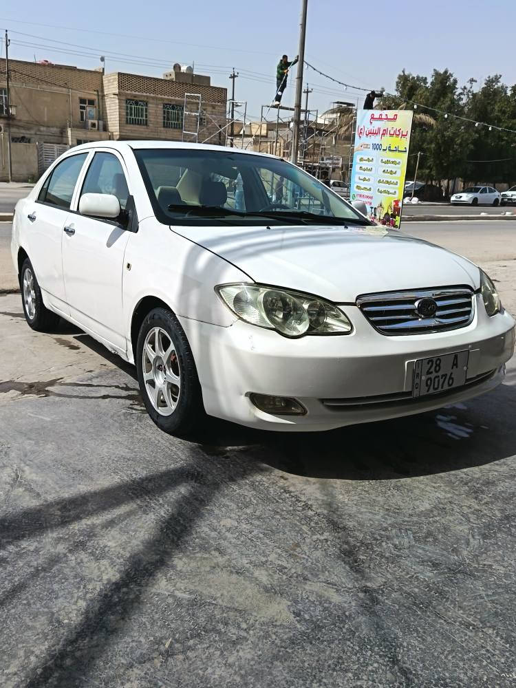 بي أيدي f3 ٢٠١١ سياره نضيفه كلش محرك وكي وحداديه ودواخل كله نضيف سنويه ٣٠ سياره احله من الصور وجاهزه ورايك وين يعجبك سعره ٤٤ مكانه الكوفه الاتصال *********** النجف, العراق
