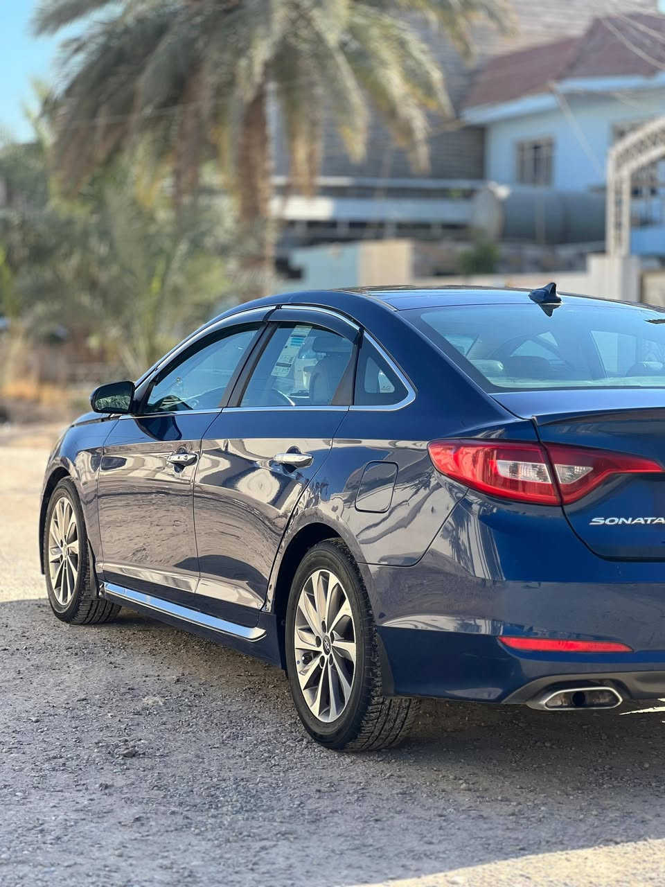 سوناتا 2016 سبورت فول عدا الفتحه تبريد خلفي امامي شاشه كبيره بصمه ابواب وبصمه تشغيل محرك 2400 وارد امريكي محرك كير تايرات حداديه كله جديد ظررها تبديل بابين اصلي نفس اللون وجاملغ صبغ السعر 125 /***********
