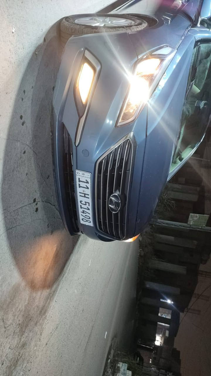 سوناتا ٢٠١٦ بغداد
وارد امريكي سبورت تحكم ستيرن 
ضررها جاملغ وبنيد 
 الفلوجه الجغيفي الثانيه 
سعر115
***********
