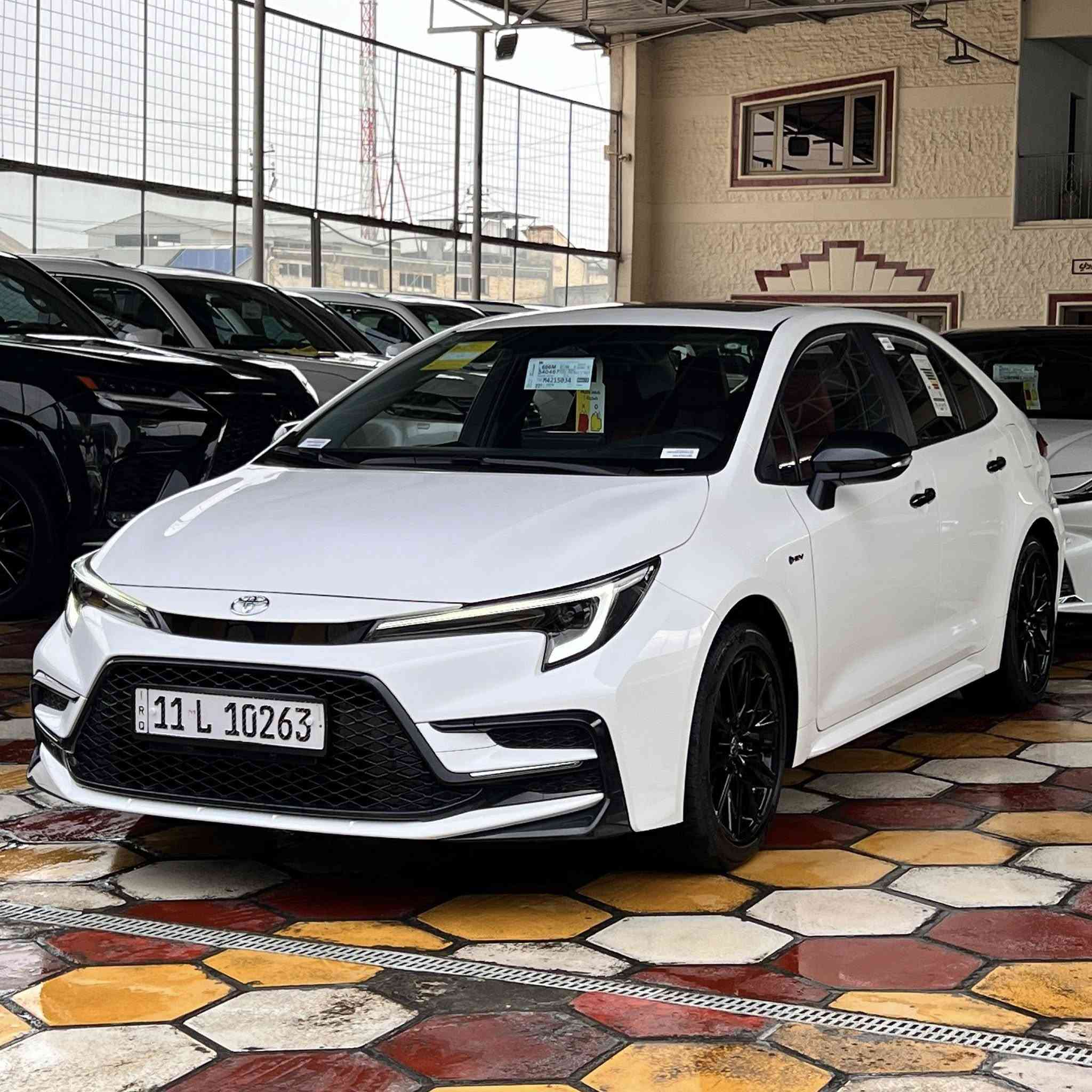 السلام عليكم
كورولا 2025 S بلاك إديشن
 • داخلية احمر 
 •  كرسي كهرباء
 • سبايدر خلفي 
 • ويل 17 أنش بلاك 
 • يدات اسود + مري اسود 
ماشيه 10الف مكفوله 
مكان السياره بغداد البياع 
 للمعلومات عن السعر 
***********
