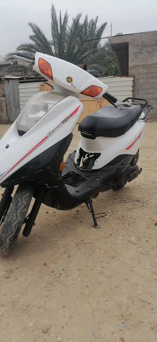 السلام عليكم
دراجة  بريز 140
سعرهاا 400,000
مكاني بغداد المدائن 
*********** واتساب
