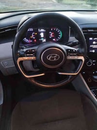 للبيع توسان 2023 بغداد انكليزي بسمي فول مواصفات 1 ع 1 عده الفتحه بيه ب...