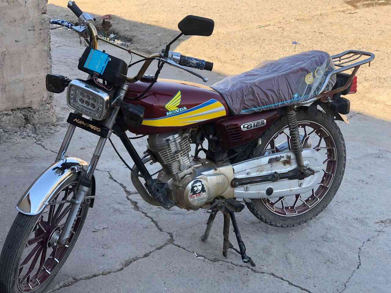 السلام عليكم نامه 17للبيع نضافه فول قراضو كلهن جدد كبل جم يوم شديتهن السعر 325وبي مجال قليل


**إذا كنت صاحب هذا الإعلان وتريد حذفه لأي سبب، رجاءا أرسل رسالة إلى الدعم الفني**