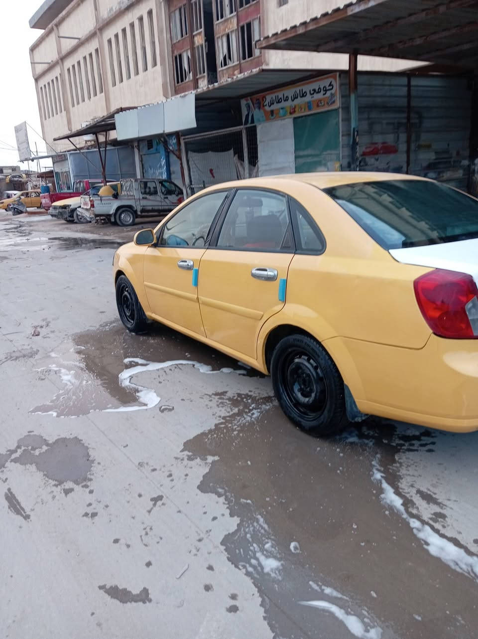 السلام عليكم سيارة اوبترة 2010 مكفولة من محرك حدادية تبريد جاهزة عل الاخير تخم تايرات جديد بك لايت + لايتات جديد السعر 65 وبيه مجال *********** العنوان السماوة الوركاء
