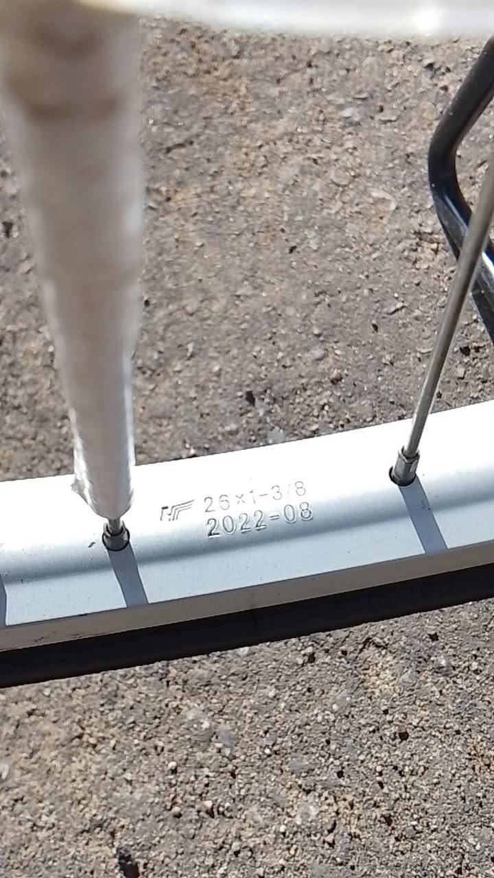 السلام عليكم باسكل بيدي للبيع مكان النجف شارع المدينه والي يريده يجي خاص سعر مناسب
+964 785 043 2435وتساب


**إذا كنت صاحب هذا الإعلان وتريد حذفه لأي سبب، رجاءا أرسل رسالة إلى الدعم الفني**