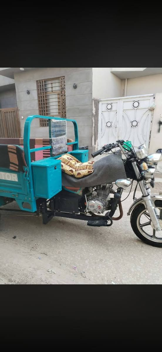 سلام عليكم ستوته للبيع موديل 23اوراق اصولي مكفوله كفاله عام مكان حله سعره 2او350او بيه مجال شراي بيك خير أو دلل ***********
