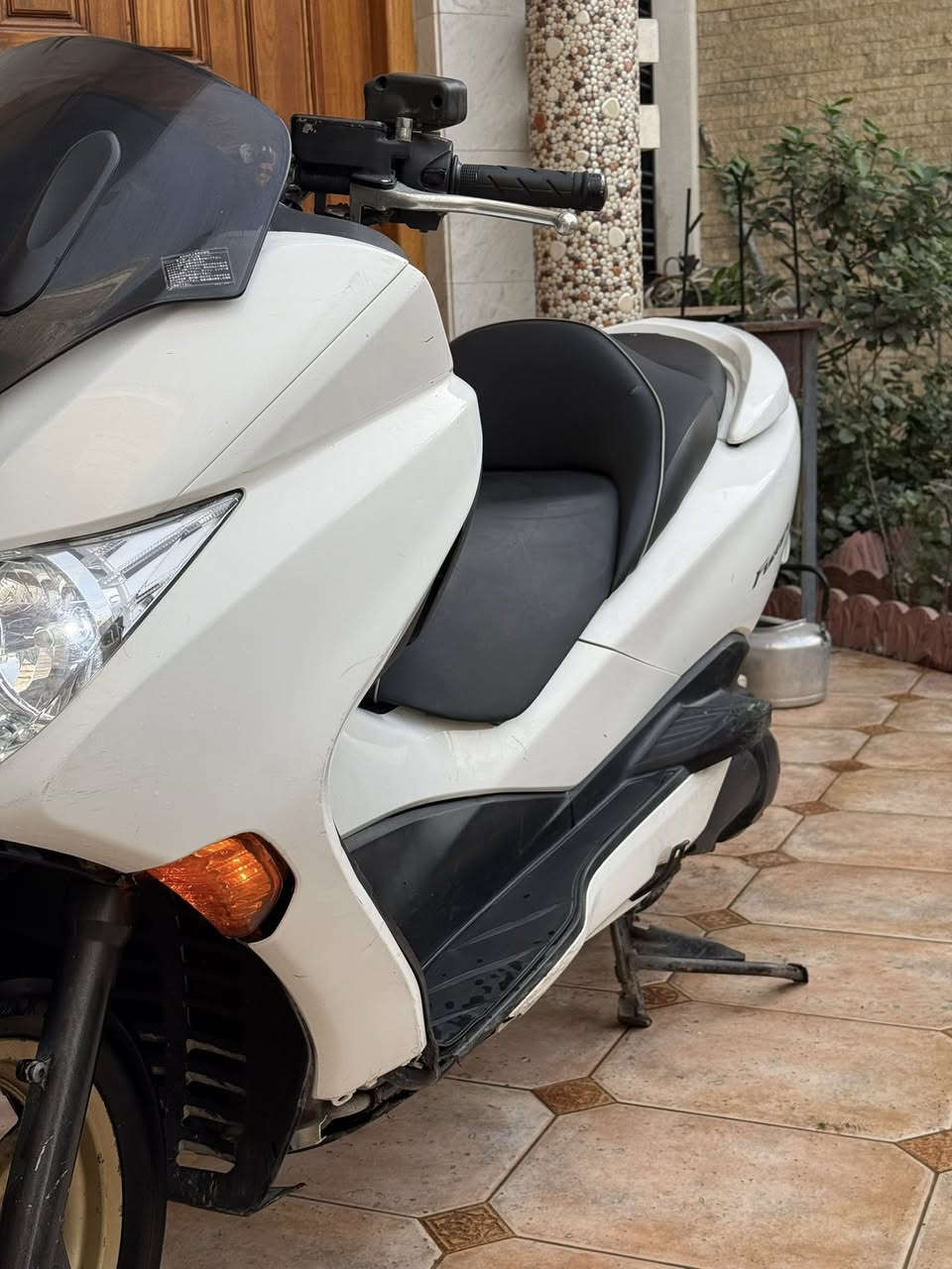 سلام عليكم
فورزة 010 للبيع دراجة نضيفة 
فول مواصفات 
ممشاها 36 الف 
الدراجة الله شاهد نضيفة 
عوزها بس كلج 
للاستفسار ***********
مكاني بغداد
