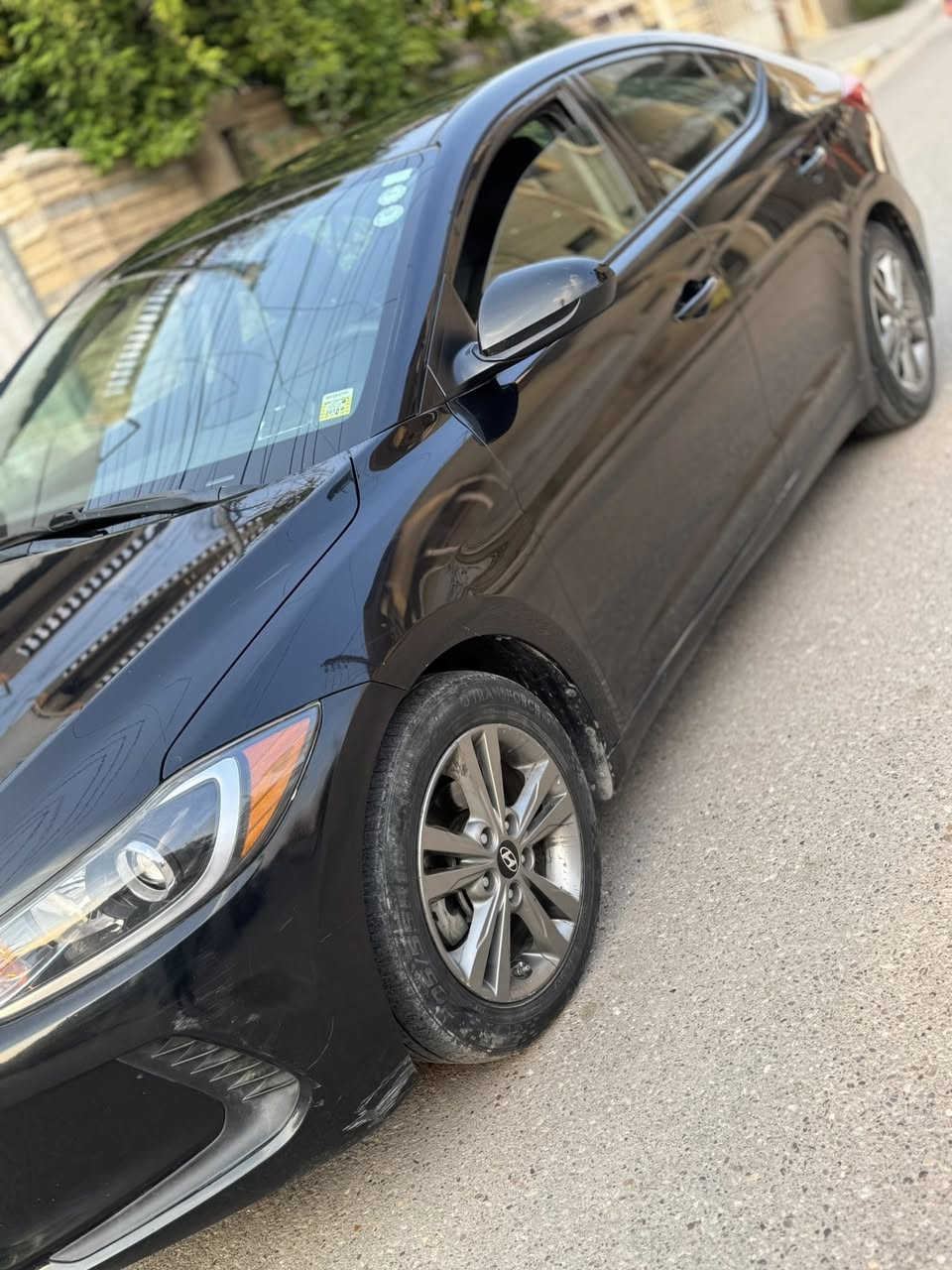 السلام عليكم 
النترا ٢٠١٨ للبيع رقم اربيل 
السياره ب اسمي سنوية جديدة رقم جديد هزه جديده 
حادثها جاملغ وخشم بنيد كما موضح بالصور
ماشيه ٧١  ميل
مكان السياره بغداد
0775 372 2295
