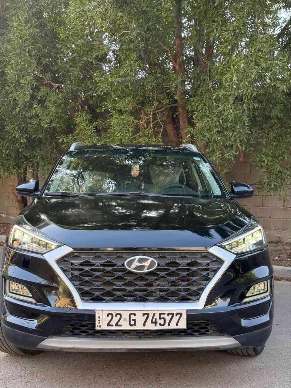 سلام عليكم 
بيع او مراوس 
توكسان امريكي لمتد 
موديل 2020
حادثها جاملغ وحافه البنيد 
جاملغ اصلي نفس اللون والبنيد مصبوغ 
ماشيه 55ميل 
سعرها 165$
بغداد السيديه  
*********** بغداد, العراق
