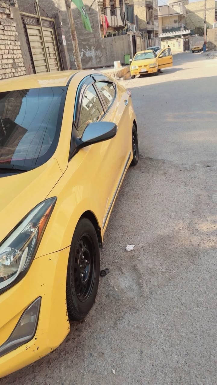 النترا 16 البيع بدون يرباك  مكينه وكير كفاله  سياره ضربتهه جاملغ الخلفي  110 بيهه مجال شي قليل ***********
