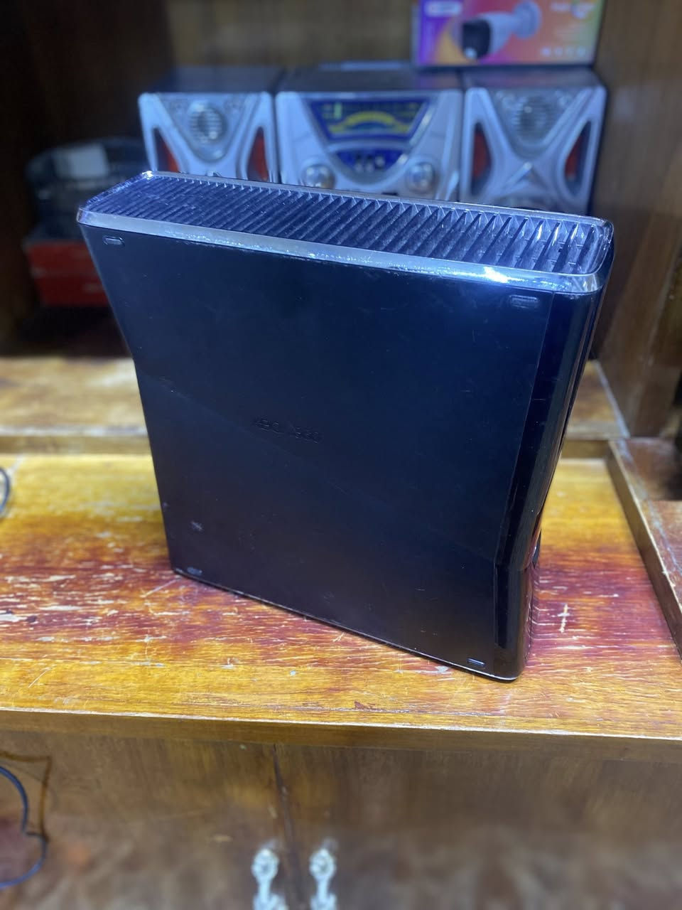 للبيع اكس بوكس 360نضيف مليان العاب مع 4جوستكات السعر 140وبي مجال مهكر


**إذا كنت صاحب هذا الإعلان وتريد حذفه لأي سبب، رجاءا أرسل رسالة إلى الدعم الفني**