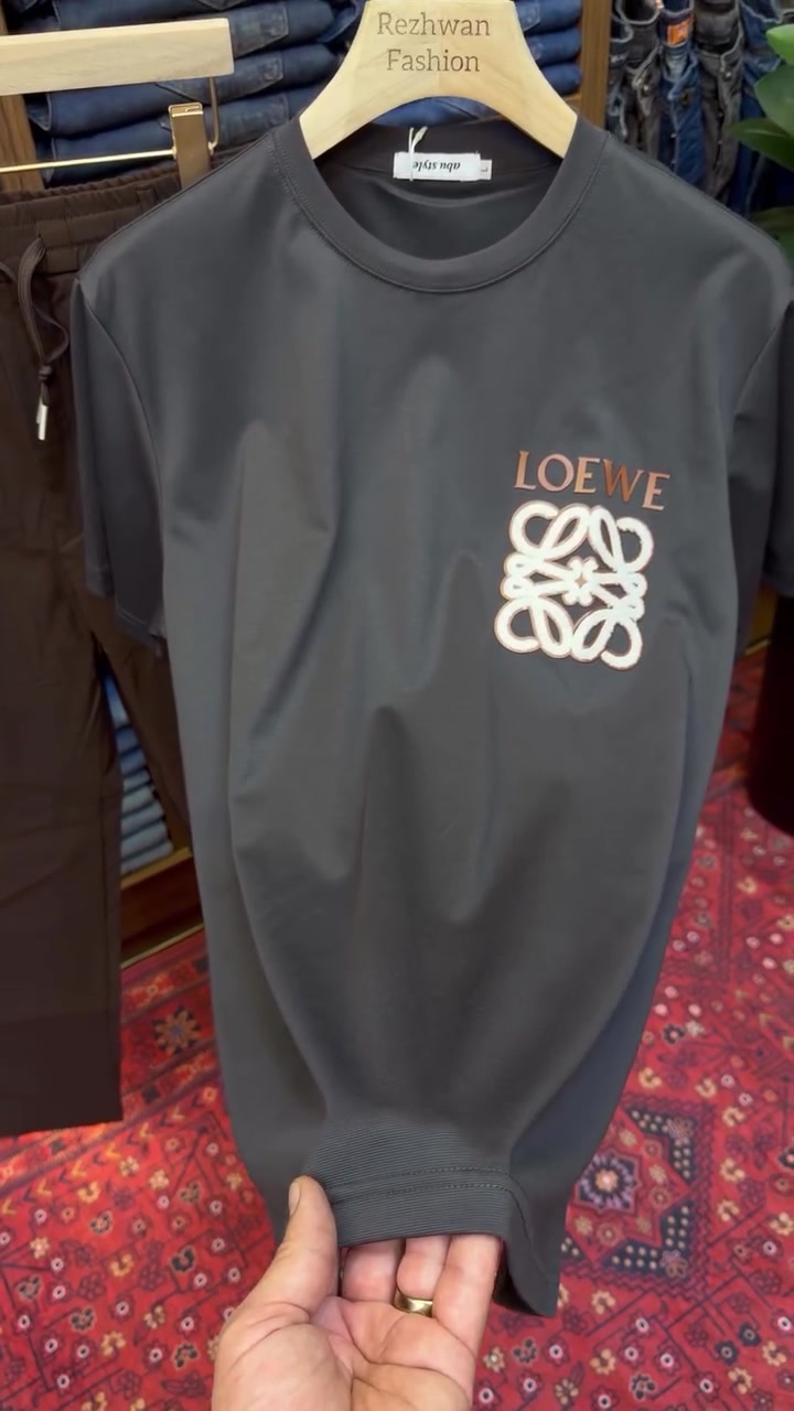 ✨ Rezhwan.fashion ✨
👔 لەگەڵ ئێمە شیک پۆش و براند پۆش بە 🛍️
📍 ناونیشان: سلێمانی - ناوبازار - تەلاری نەقیب - دکان ژمارە 61-62
🔶 العنوان: سليمانية - عمارة نقيب - رقم محل 61-62
🚖 گەیاندنمان هەیە بۆ هەموو عێراق 🚖
توصيل متوفر لكافة محافظات العراق 🚕
📞 پەیوەندی / للاتصال:
***********
***********#iraq #اكسبلور #fashionblogger #fashionista #ازياء
