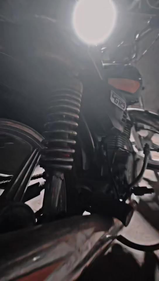 سلام عليكم دراجه ايراني تايكر مديل 2023 ولشاصي مكفول كافاله عامه ولمحرك مكفول دراجه حاطله تانكي جديد وصفاحيات جدد شغالنه هندر واحد بس يرادله ماشه وقمجي بريك  فقط دراجه والله شلعه ومعدل تخبل سعر 175 وبيه مجال مكاني بغداد الدوره   ***********
