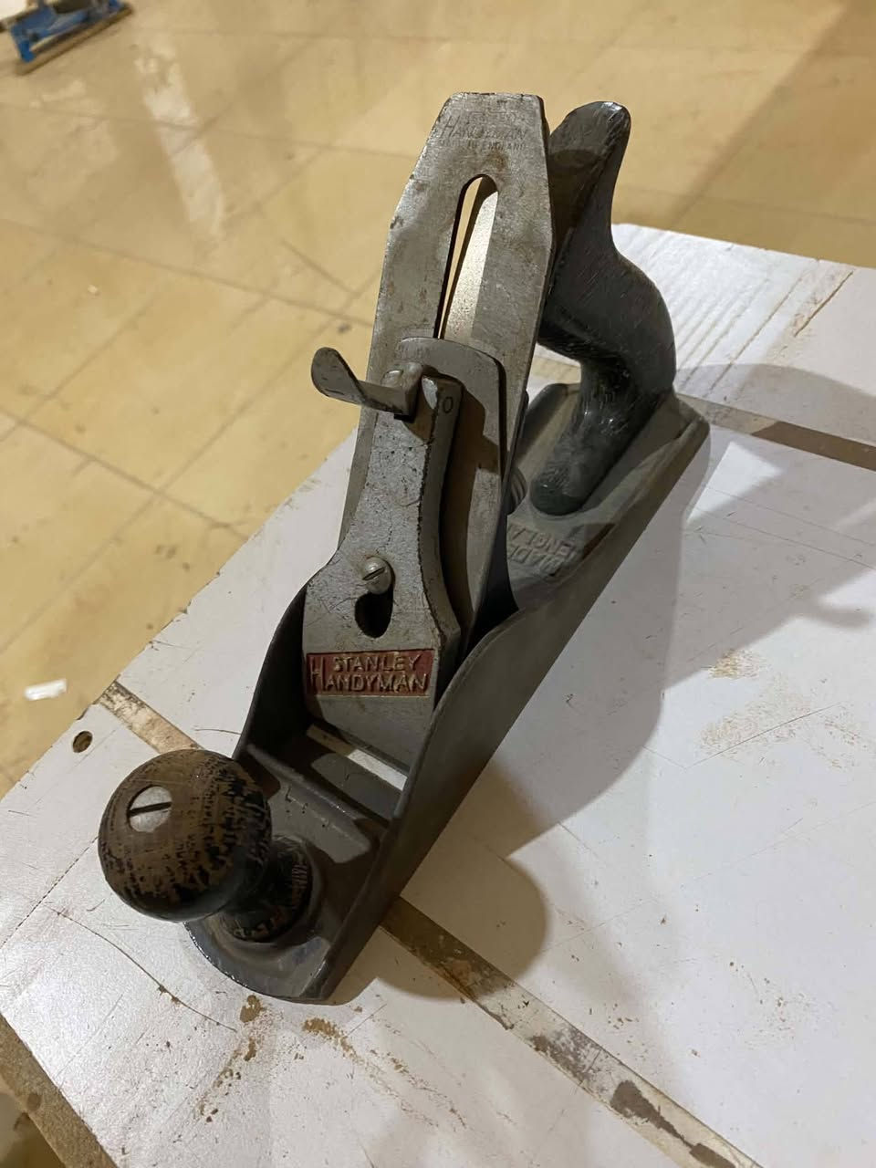 عدة نجارية متنوعة للبيع تريدها شلعه وحدة أو كل قطعة وسعرها.. بالنسبة للاسعار والتفاصيل مراسلة الاخ الحبيب استاذ محمد وهذا رقمة على الواتساب  ***********
