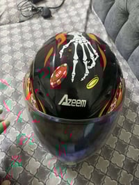 السلام علكم خوذه Azeemقياس XL جديده فقط الجامه شوية مزلغه السعر 75 وبي...