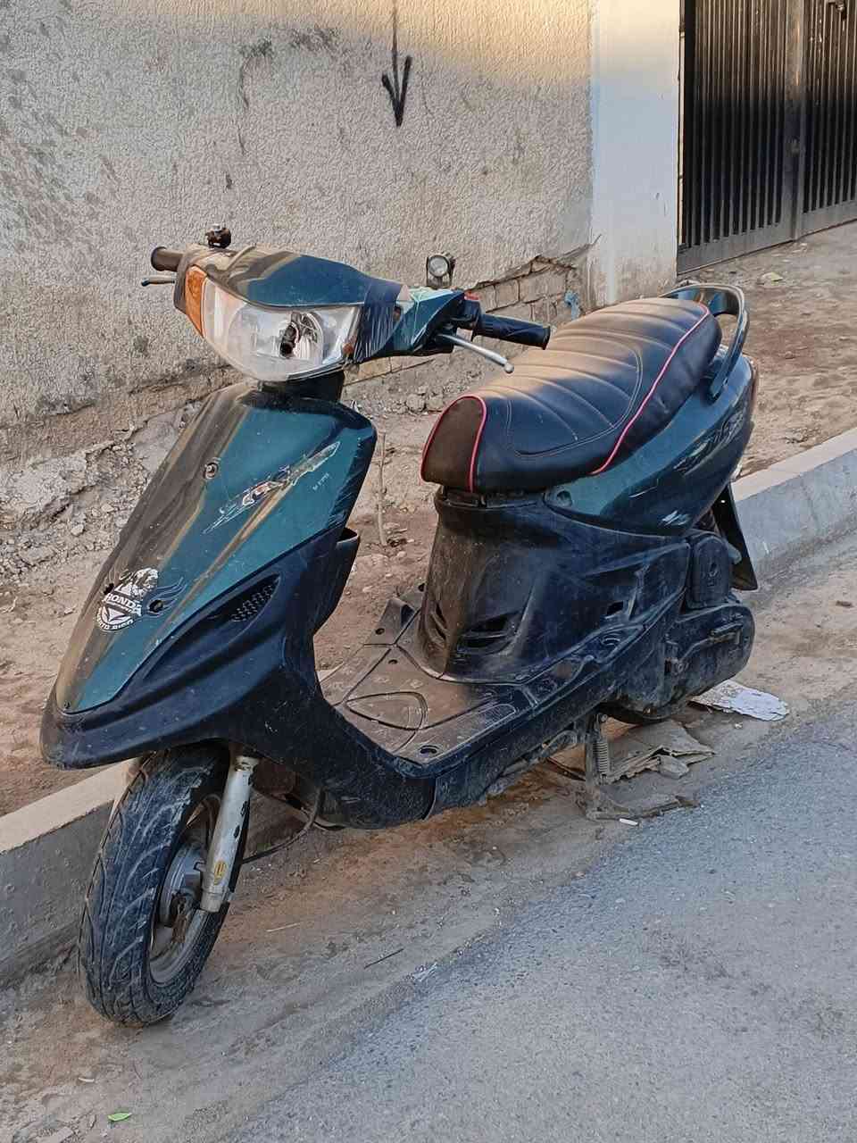 لبيع سرعة 120
هيه عوزهه كابريتر ابيعه كوم حديد 230 وبيه مجال قليل


**إذا كنت صاحب هذا الإعلان وتريد حذفه لأي سبب، رجاءا أرسل رسالة إلى الدعم الفني**