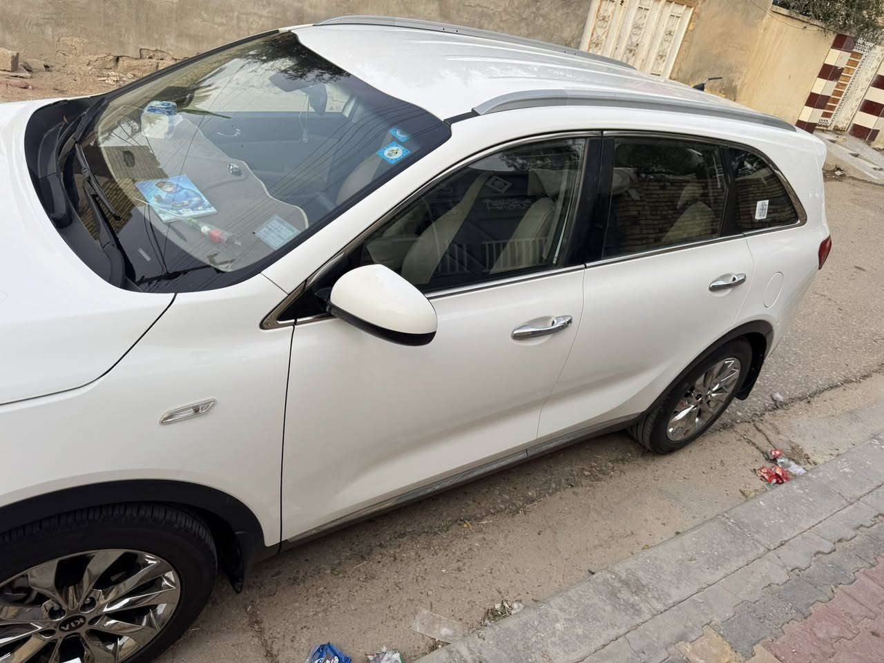 سلام عليكم
سورنتو 15 خليجي شكل 16 كفاله عامه مكينه 6 
رقم بغداد بسمي مداور ثاني يووم 
سياره فوول مواصفات  عدا لفتحه 
مكان سياره ميسان المجر 
سعر 210 
***********
