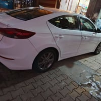 الانترا وارد أمريكي بدون حادث سياره جديده كير مكينه مكفول وسونار كدامك...