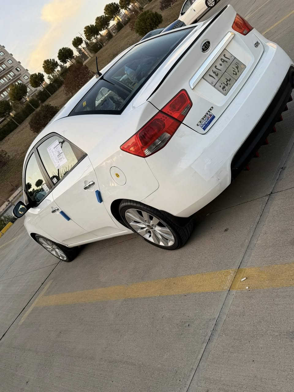 السلام عليكم كيا سيراتو للبيع موديل 2013خليجي موصفات مكينة 1.6دوش كير itكير ومكينة مكفولات اشاير مري مري شفط يدات نيكل فول تحكمات سترين وشفتات ستيرن تبريد بيانو. 5ويل كب داخل اسود گير اوتو وعادي 6نمر حساس خلفي تخم تايرات جديد حدادية اماميه خلفيه جديده سيارة فول عده الفتحه سنوية جديدة ل2028باب خلفي وره السايق صبغ  + شبر كارت.  مكان سياره سليمانيه  السعر $112 للستفسار ***********
