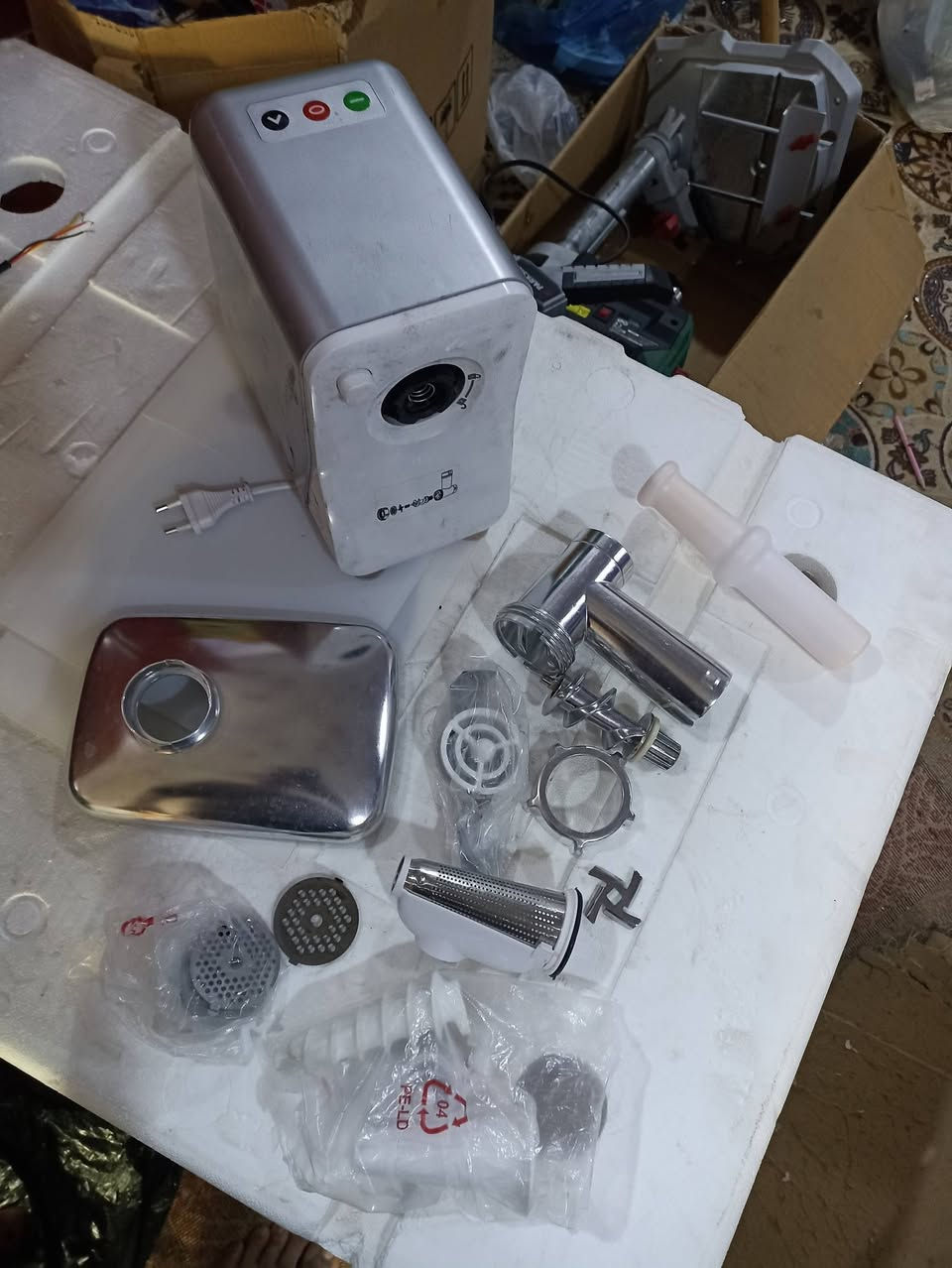 بسم الله الرحمن الرحيم
عدد باركسايد والاسعار مثبتة أسفل الصور للاستفسار 

***********/***********

يوجد توصيل للمحافظات
