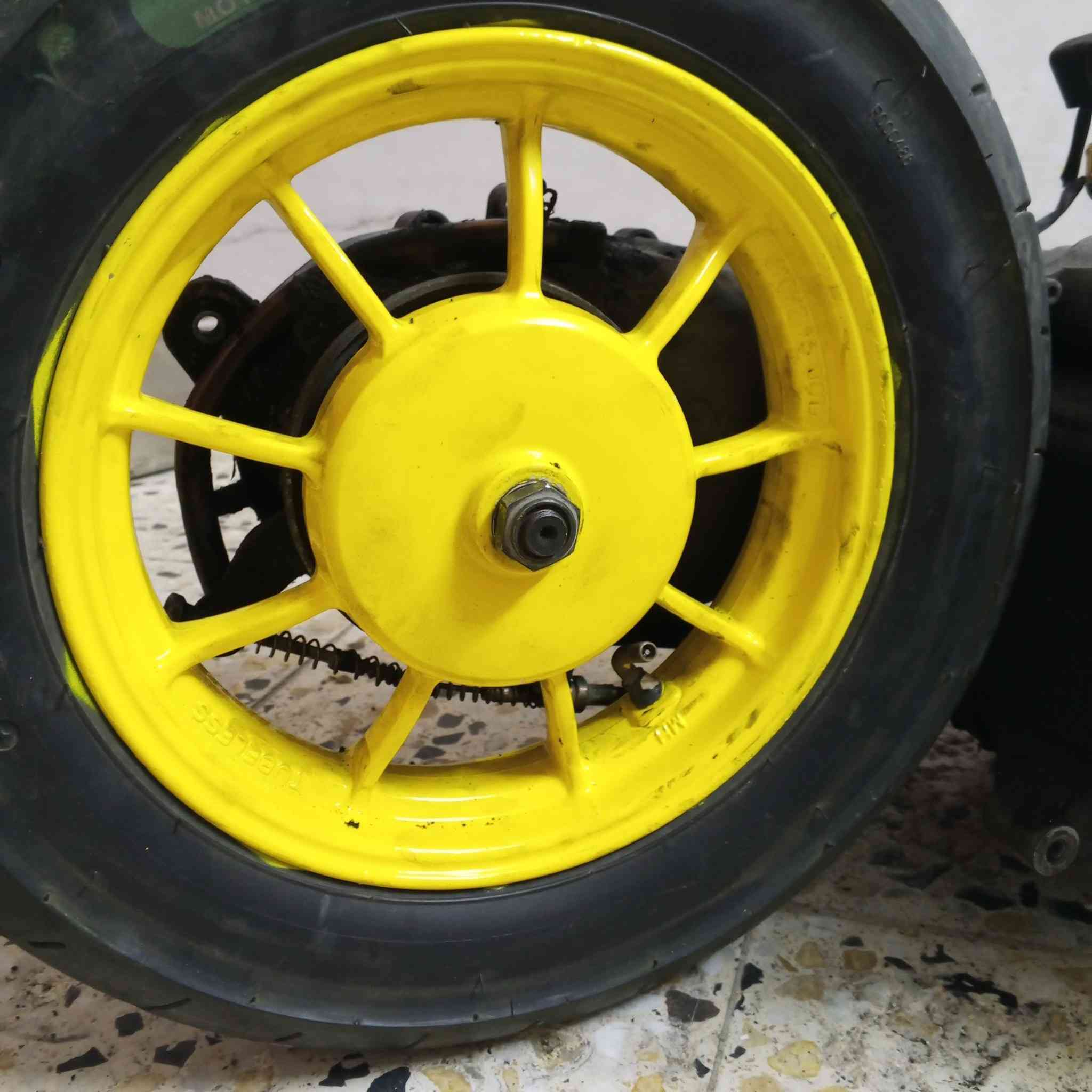 غراض مال ماكس عدله
ويل كب 40 الف هوه والتايرات قفل 
دبل خلفي رياضي 15 
سواده هندر كامل 5 
قبق كور 5
قبق هندر كامل موجود غراضه 15 
ذيل خلفي 5
مكاني بغداد


**إذا كنت صاحب هذا الإعلان وتريد حذفه لأي سبب، رجاءا أرسل رسالة إلى الدعم الفني**